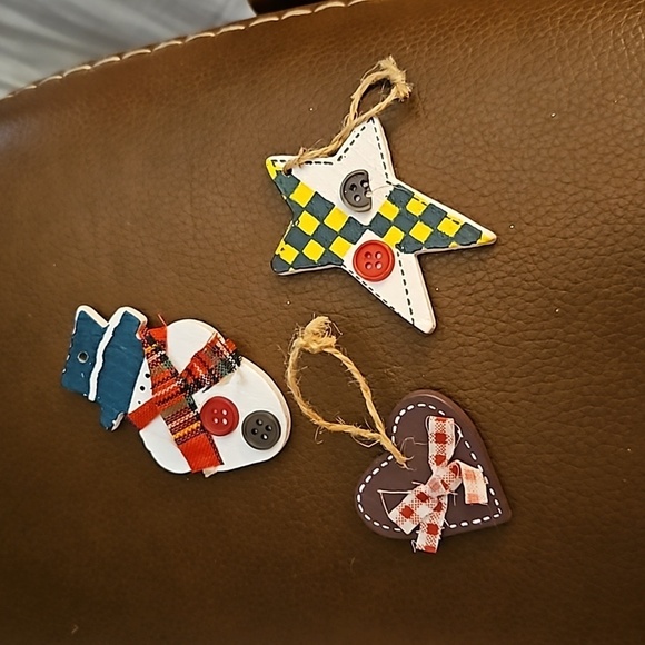 Vintage Country Cottagecore Crochet Angel Wood Christmas Tree Ornaments - Picture 8 of 8